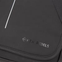 New-Rebels 'Mart' Bronx Schultertasche schwarz